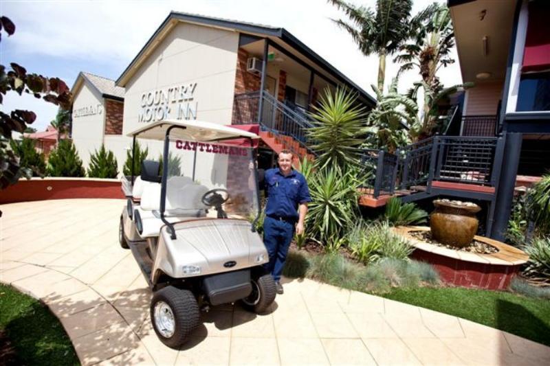 Cattlemans Country Motor Inn & Serviced Apartments Ντούμπο Εξωτερικό φωτογραφία